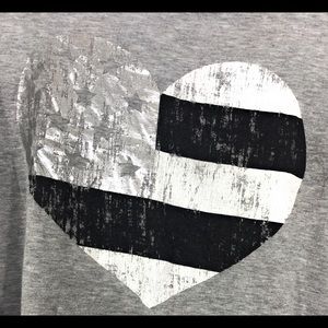 B Jewel Tops - 🔥B Jewel Foil Heart Open Back Grey Crop Top B Jewel Tops - 🔥B Jewel Foil Heart Open Back Grey Crop Top